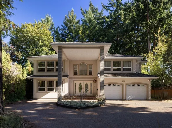 4101 Gordon Head Rd, Saanich, BC V8N 3Y2