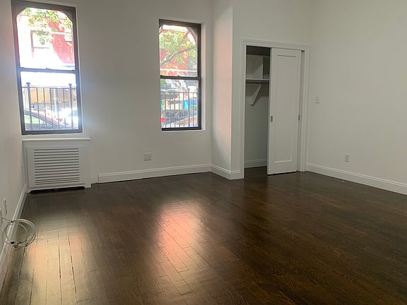 4th image of 892 Amsterdam Ave Unit 8