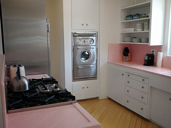 5th image of 873 N Sunrise Way