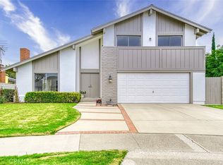 3829 S Sycamore St, Santa Ana, CA 92707