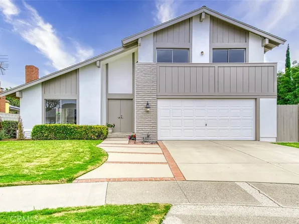 3829 S Sycamore St, Santa Ana, CA 92707