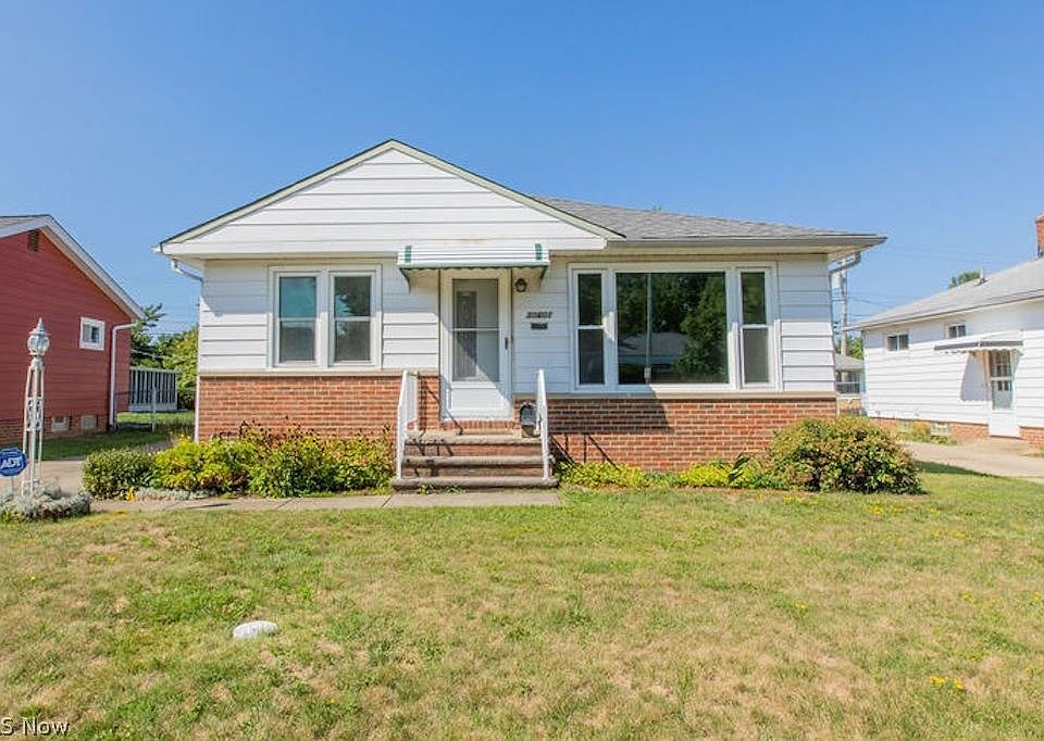 1st image of 30601 Ronald Dr