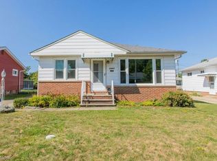 30601 Ronald Dr, Willowick, OH 44095