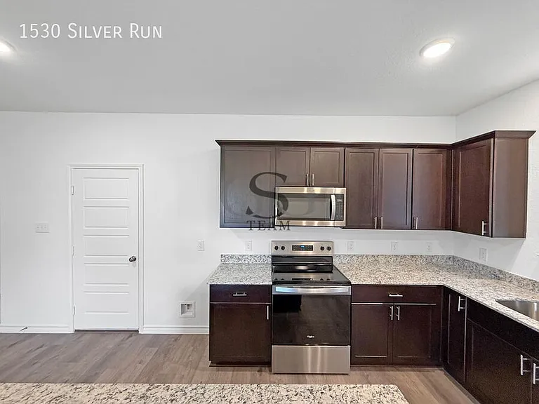 1530 Silver Run — Photo 29