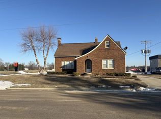 1610 E Davis Dr, Terre Haute, IN 47802