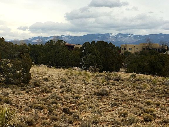 2nd image of 47 Tierra Grande