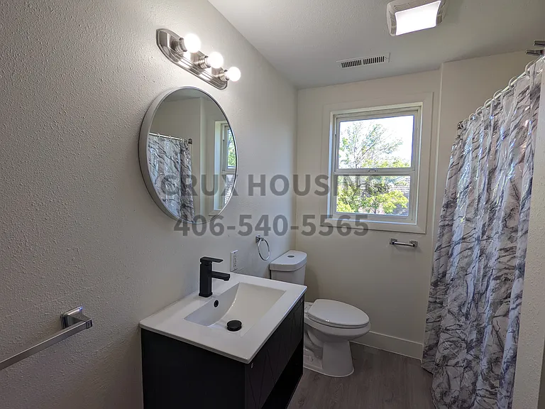 621 6th Ave N #5 — Photo 10