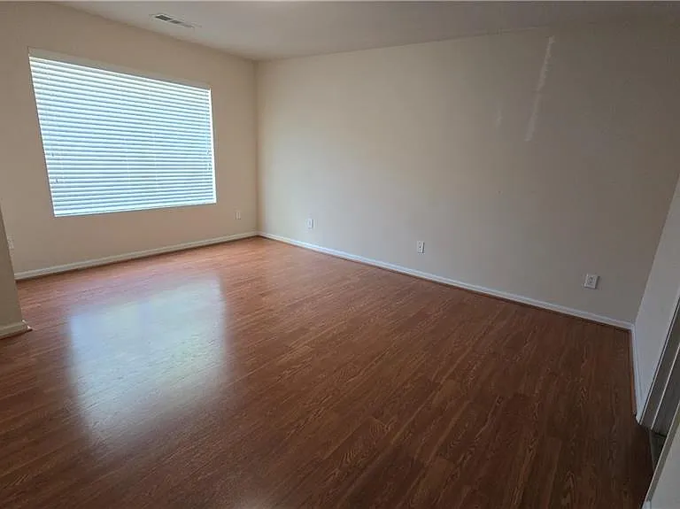 2109 Meadow Peak Rd — Photo 12
