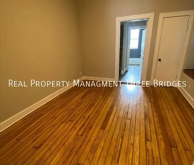 2622 Accomac St #1F — Photo 4
