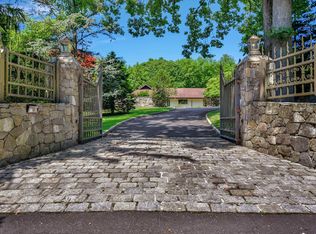 642 Lake Ave, Greenwich, CT 06830