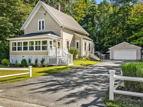 262 Winter St, Whitman, MA 02382