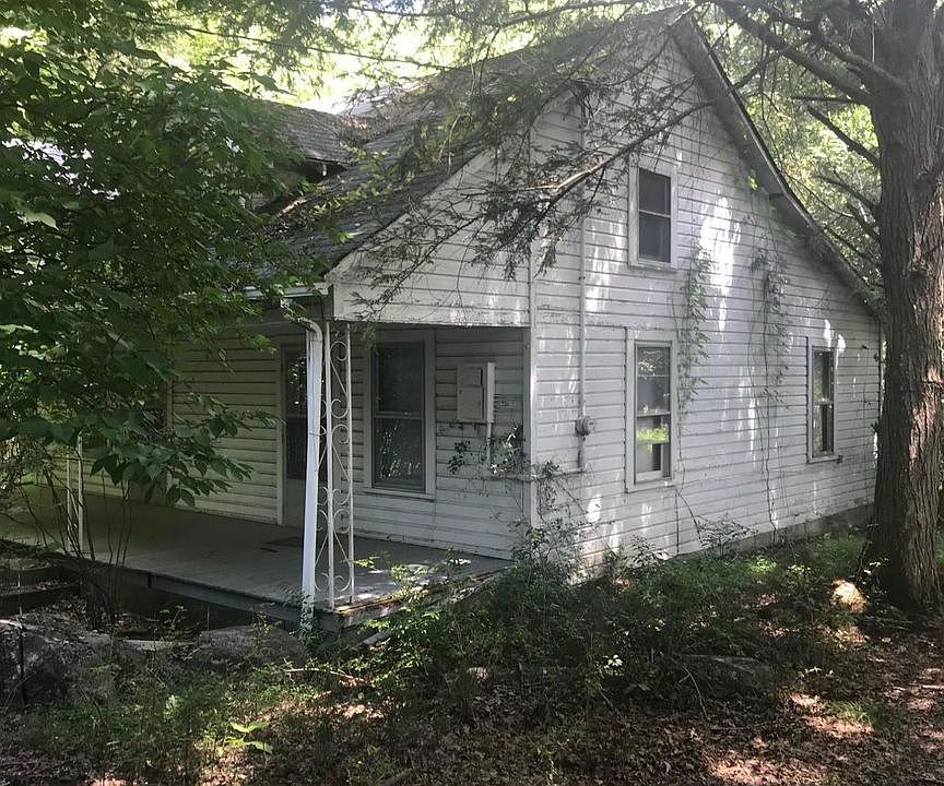 2nd image of 258 Austin Springs Rd S