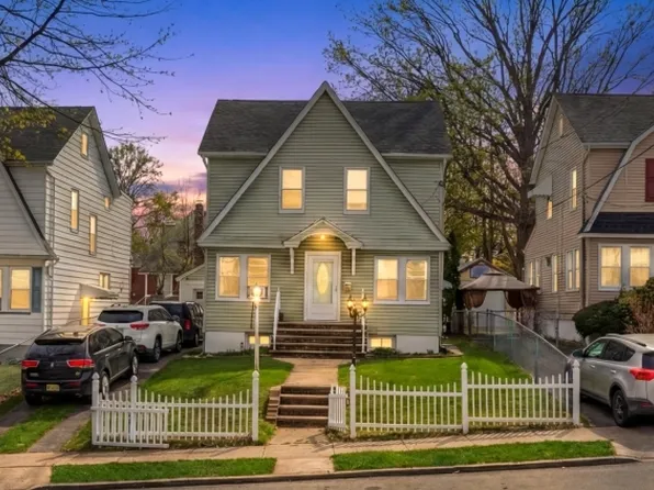 280 8Th Ave, Paterson City, NJ 07514