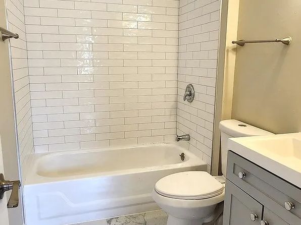 20 S Lake Ave #1