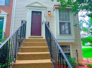 2063 Stargrass Ct, Woodbridge, VA 22192