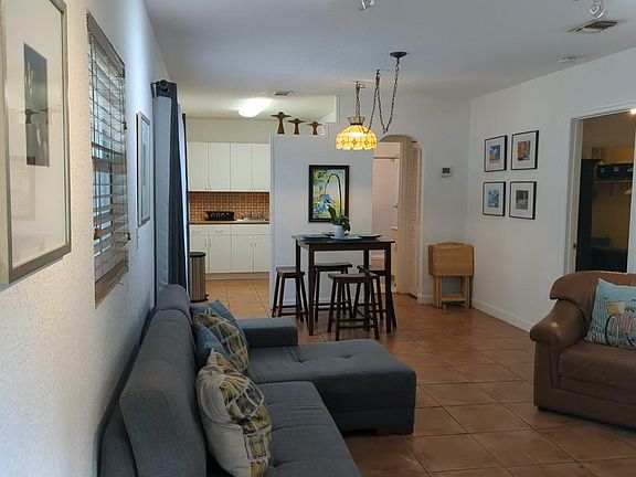 entrance into living room