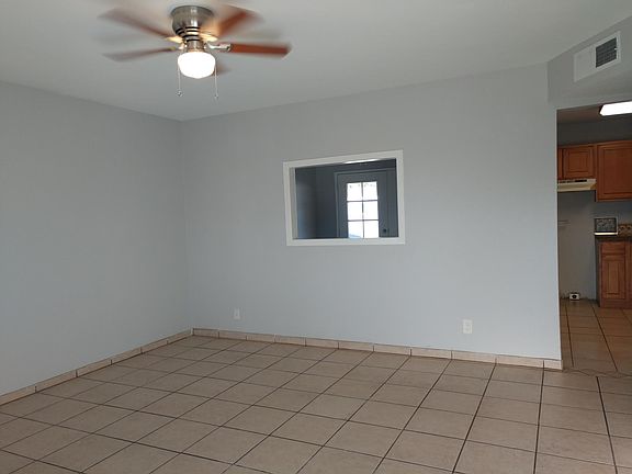 MAIN HOUSE-Living Room Entrance