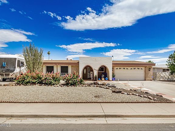 2nd image of 4029 W CAROL Avenue