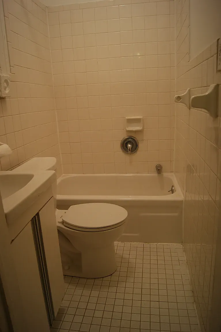 42 Morton Street — Photo 3