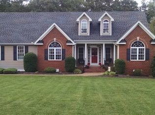 418 Walthall Crest Ct, South Chesterfield, VA 23834