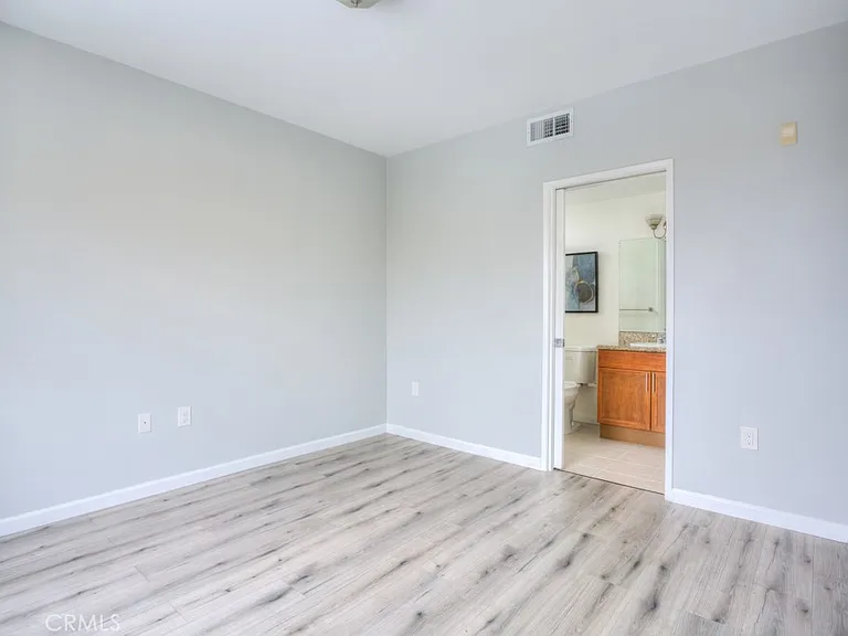 580 W Main #302 — Photo 22