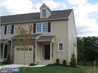 11 Camino Ct, Sicklerville, NJ 08081