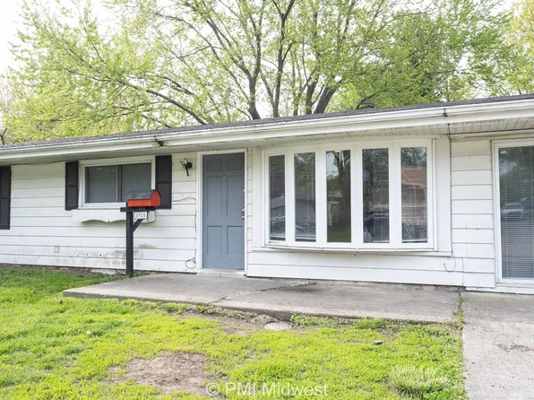 5925 Sunwood Dr, Indianapolis, IN 46224