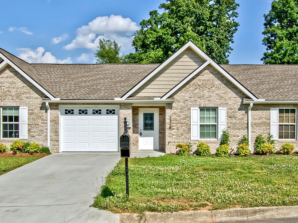 1st image of 3318 Cummins Ln