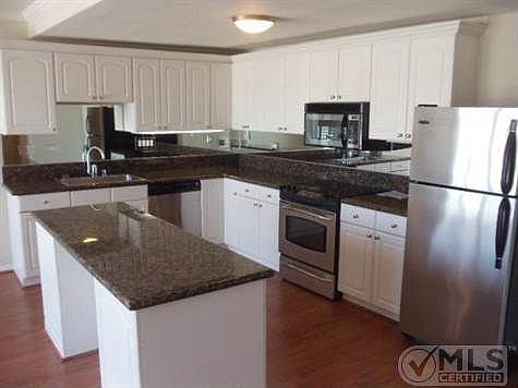 4th image of 1021 Scott St APT 354
