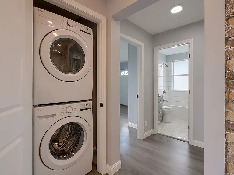 143 Sherman Ave #301 — Photo 2