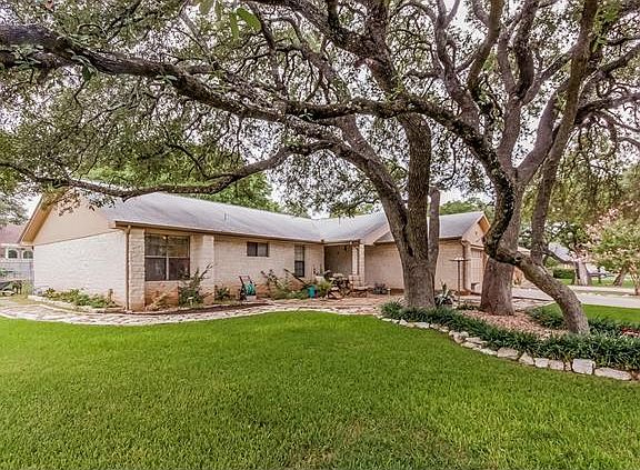 2nd image of 307 Rockmoor Dr