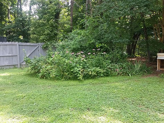 3rd image of 1305 Pawnee Trl SW