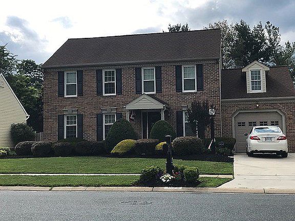 3rd image of 1570 Foxborough Dr