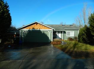 1810 NE Mark Ct, Bend, OR 97701