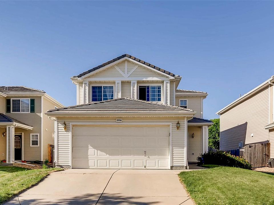 1st image of 20744 E 39th Ave