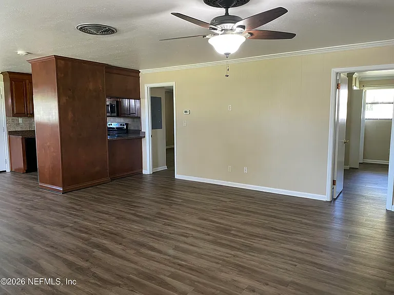 104 Saint Elmo Rd — Photo 18