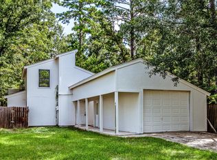 28600 Rantoul Ct, Huntsville, TX 77320