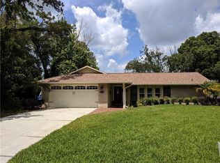 18632 San Rio Cir, Lutz, FL 33549