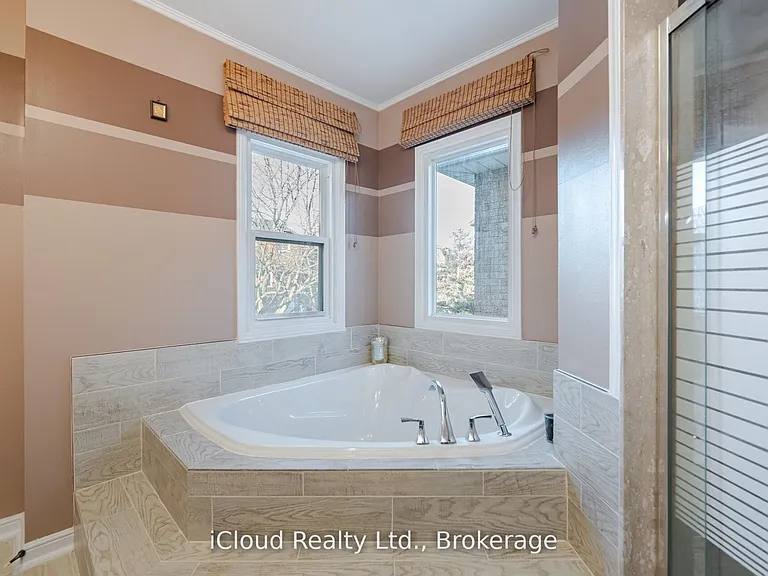 1615 Sir Montys Dr — Photo 22