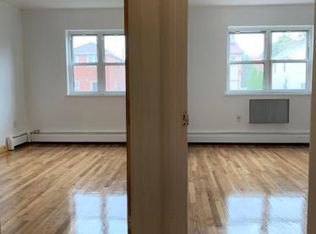 833 Throggs Neck Expy #2F, Bronx, NY 10465