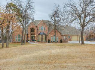 5700 Georgetowne Rd, Edmond, OK 73034