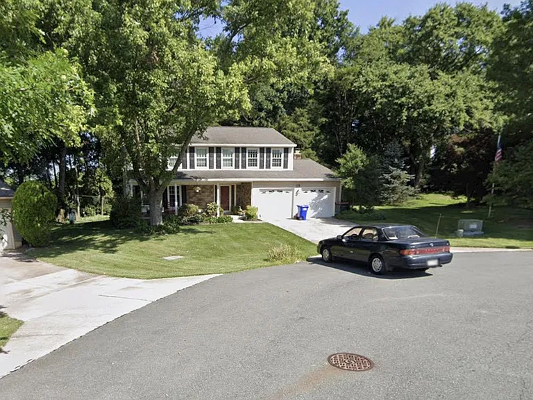 18 Windmill Ct — Photo 1