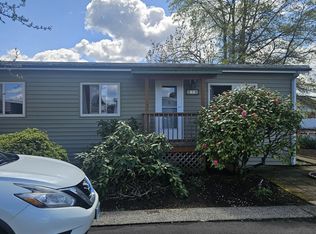 1800 Lakewood Ct, Eugene, OR 97402