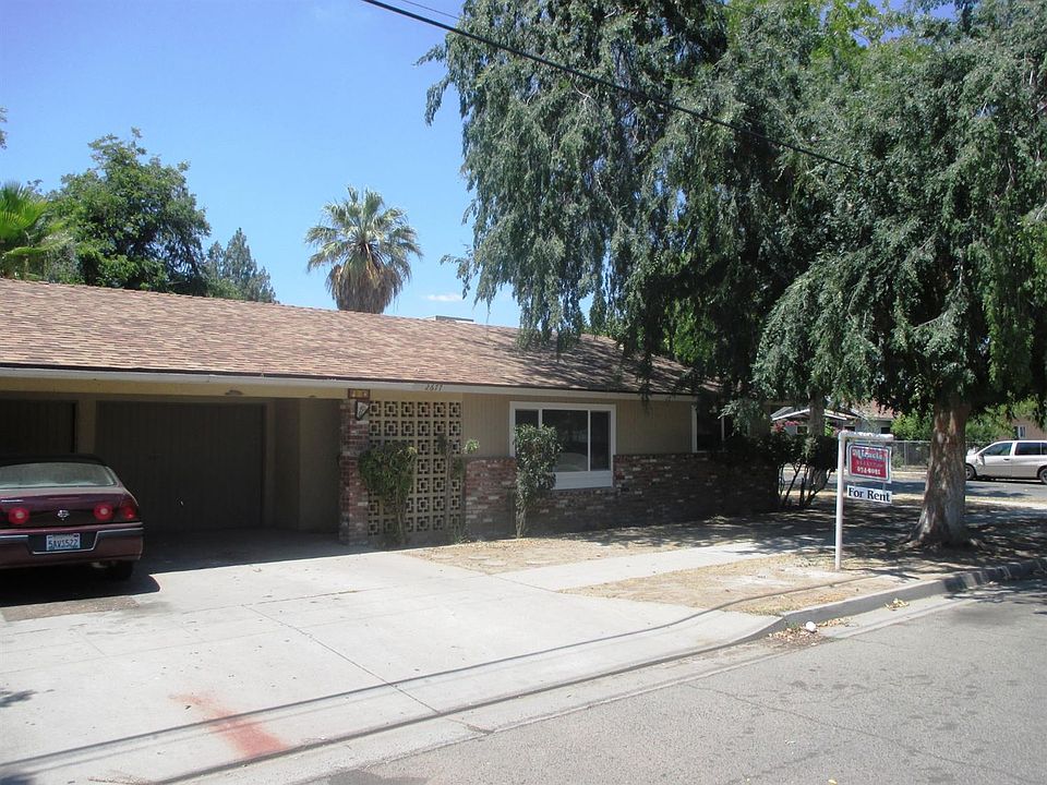 1st image of 2667 N College Ave