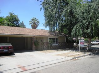 2667 N College Ave, Fresno, CA 93704