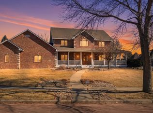 6308 S Grand Prairie Dr, Sioux Falls, SD 57108