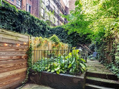 340 E 83rd St APT G2, New York, NY, 10028
