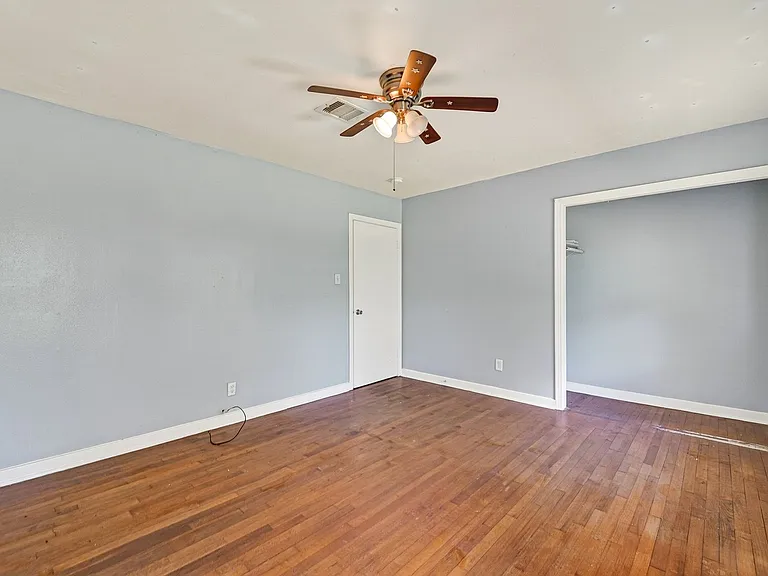 5934 Belmark St — Photo 15
