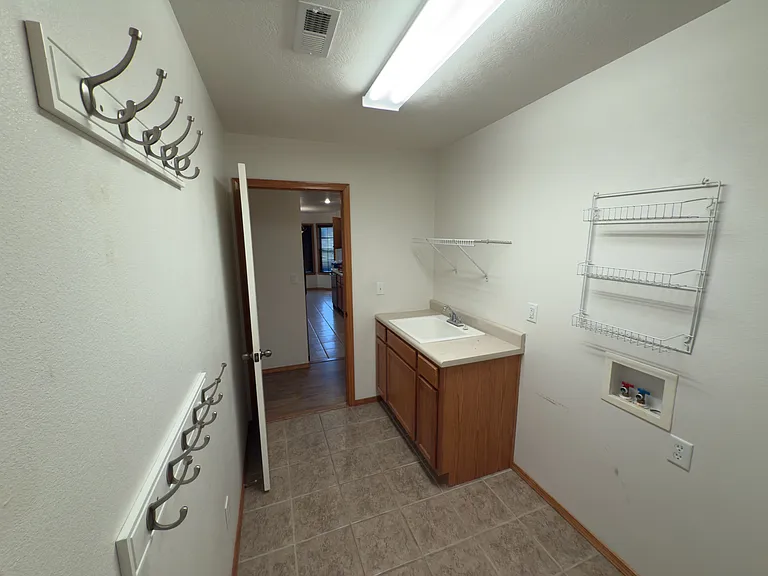 119 Shadow Lake Dr — Photo 35