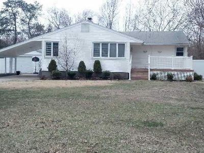 6 Virginia Rd, Centereach, NY, 11720